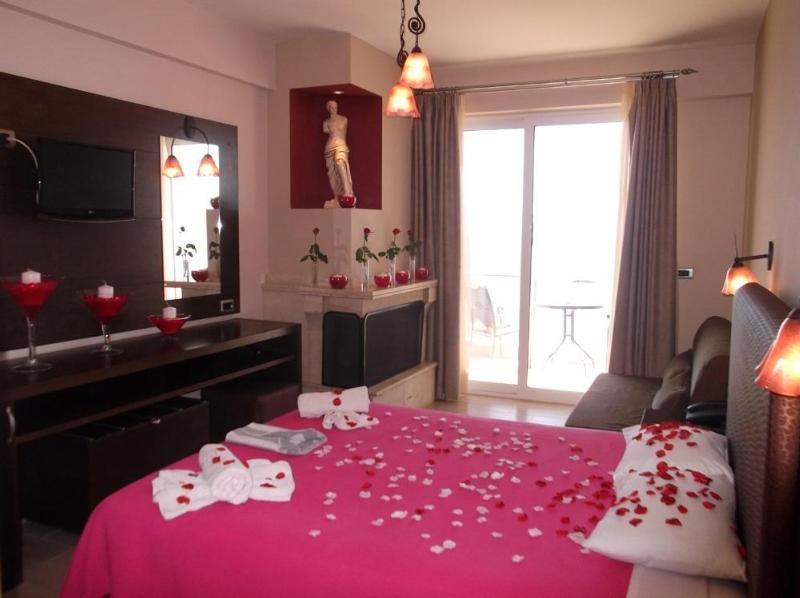 9 Queens Spa Hotel Loutra Aidhipsou Exteriör bild