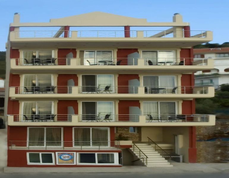 9 Queens Spa Hotel Loutra Aidhipsou Exteriör bild